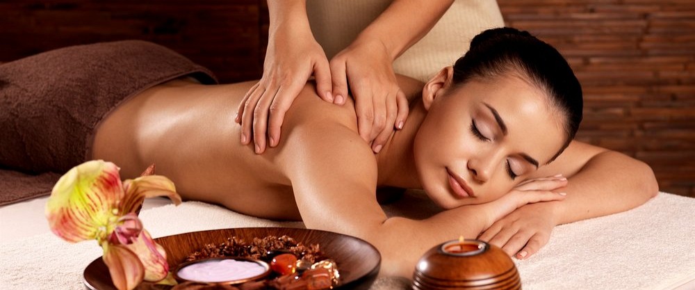 Thai/ Oil Massage